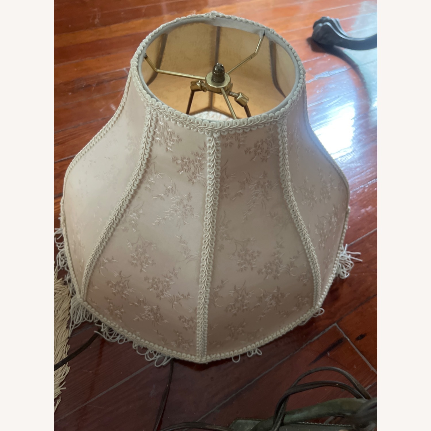 Porcelain Figural Lamps - image-7