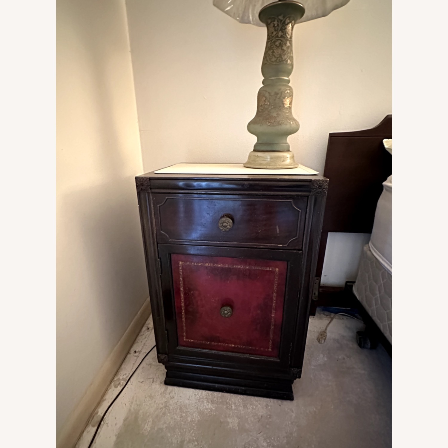 Stratford House Furniture Dark Brown Side Tables - image-4