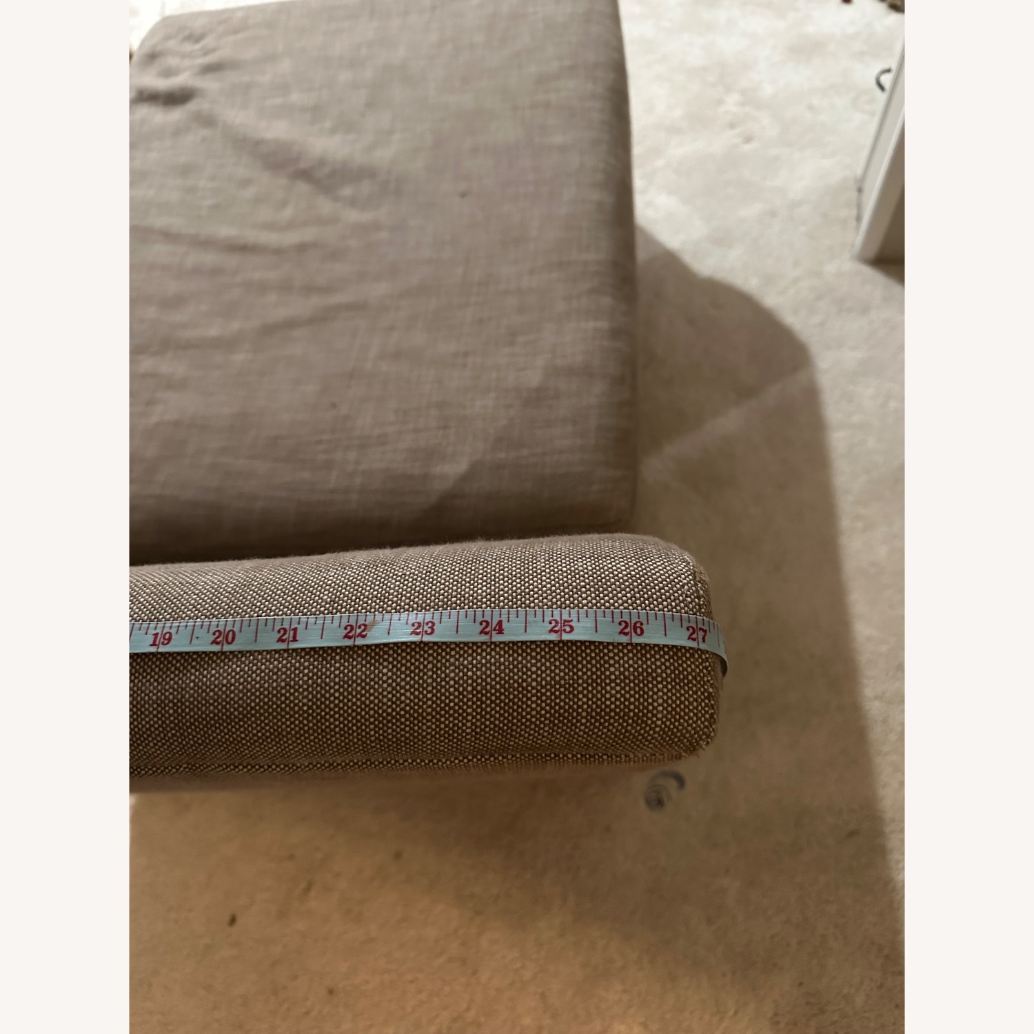 Maxwell Right-Arm L-Sectional With Modular Corner - image-9