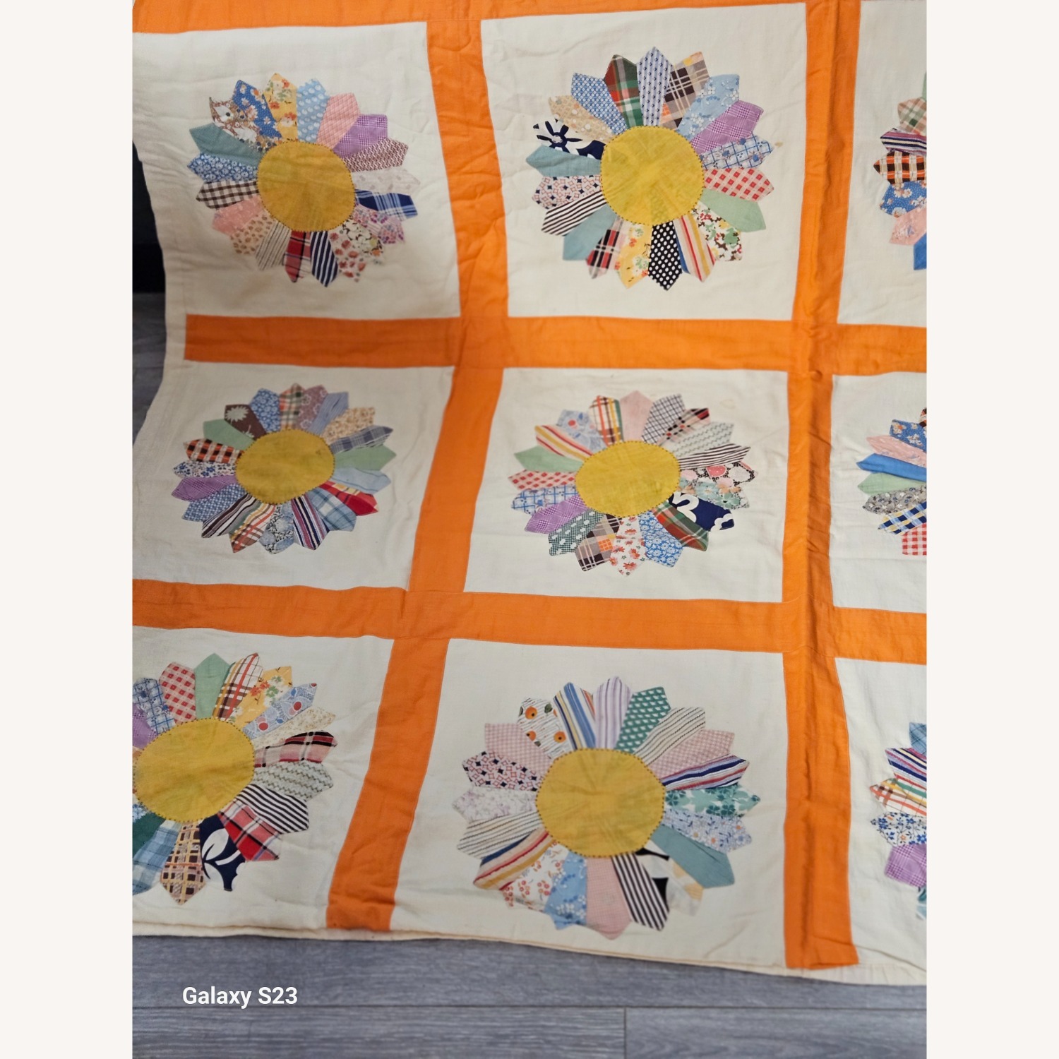 Vintage/Antique Finds Décor - image-1