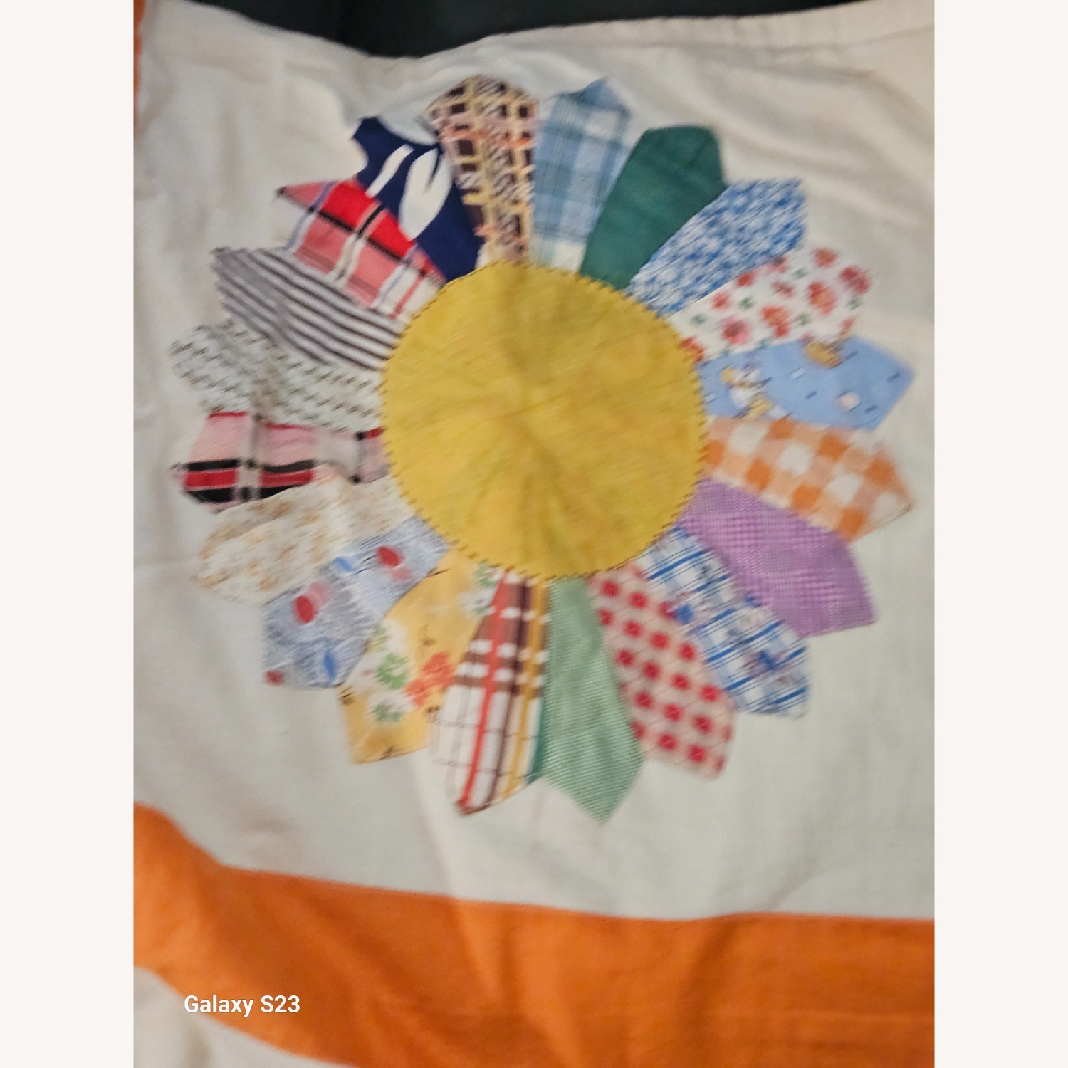 Vintage/Antique Finds Décor - image-5