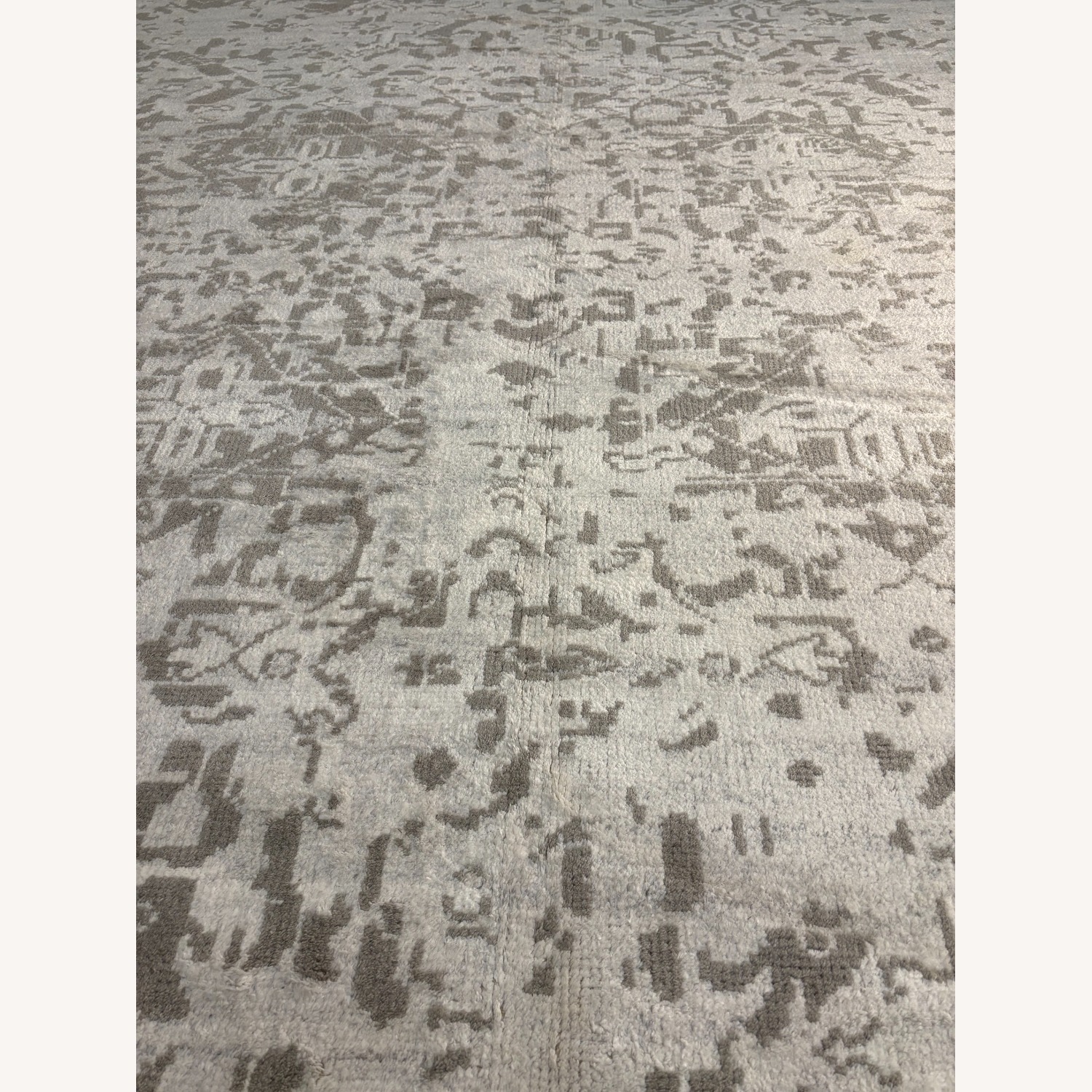 Restoration Hardware Camille Area Rug 8' x 10' - image-5