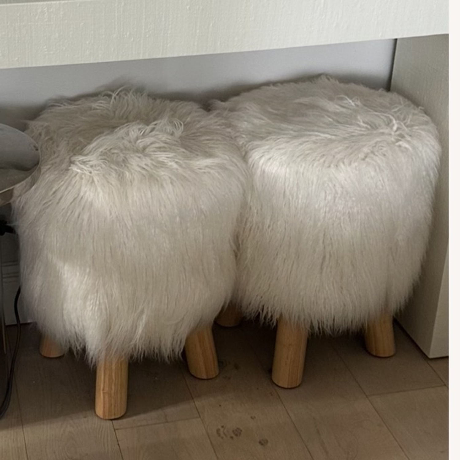 Pottery Barn White Mongolian Faux Fur Stool - image-4