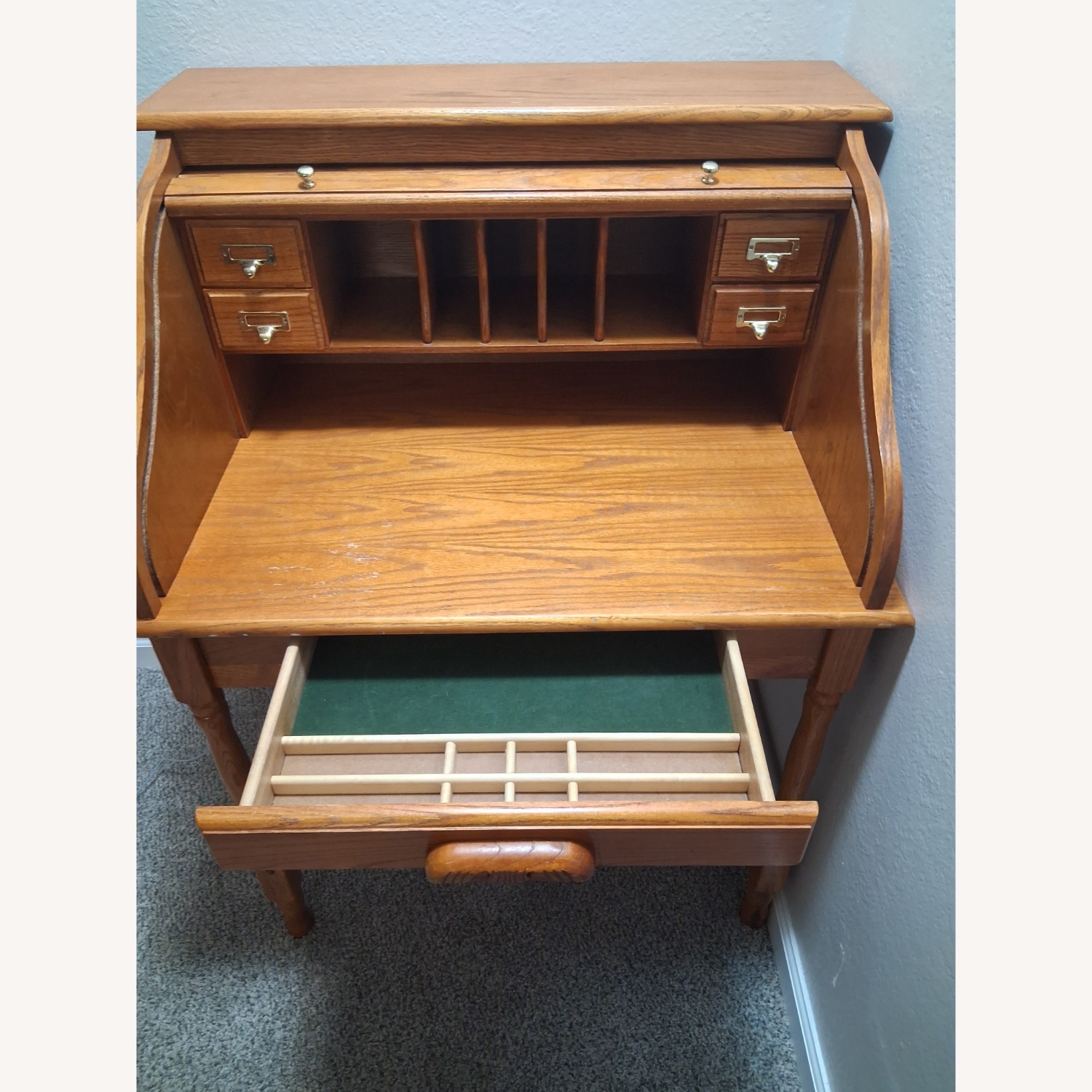 Vintage/Antique Light Brown Oak Wood Rolltop Desk - image-13