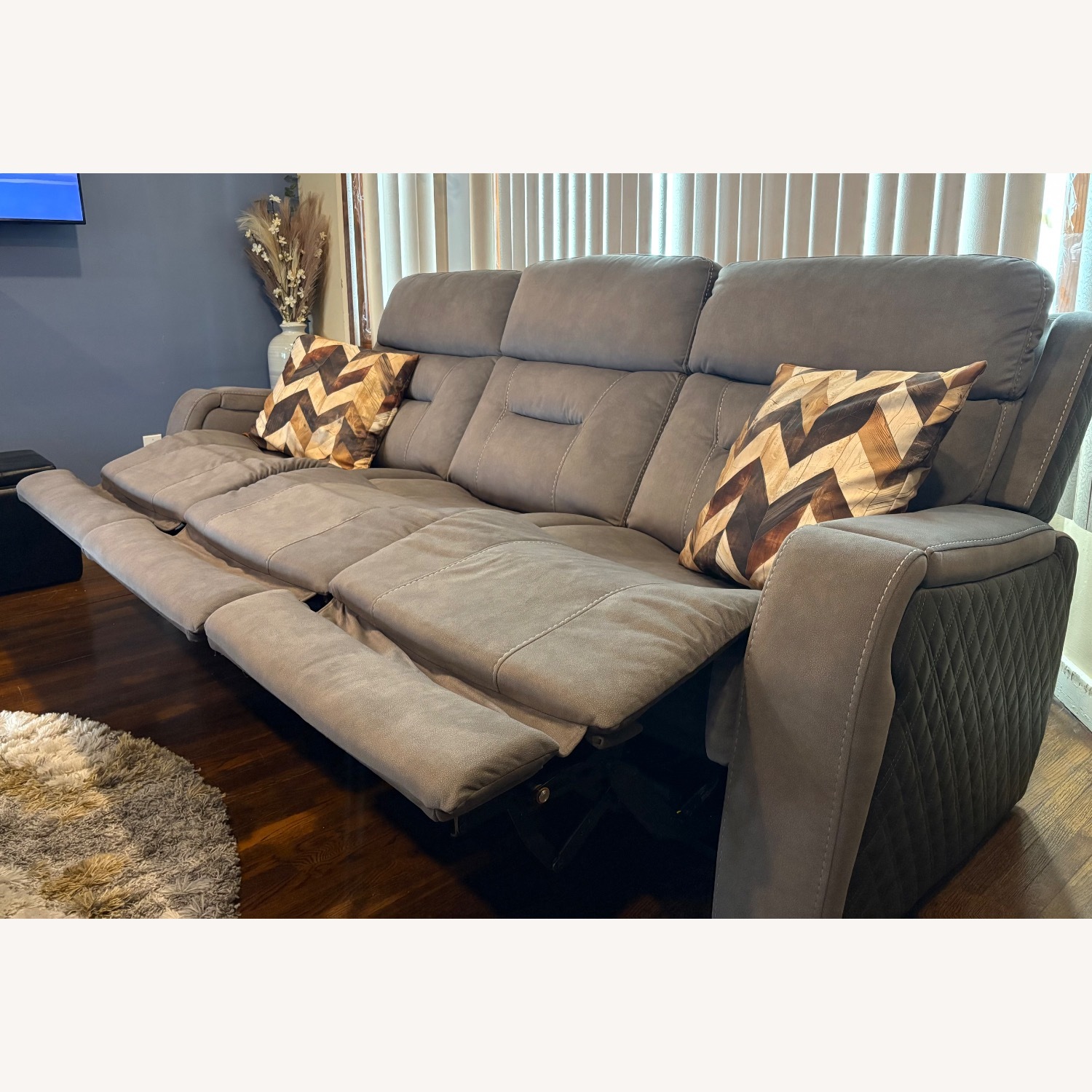 Raymour & Flanigan Irving Grey Sofa - image-4