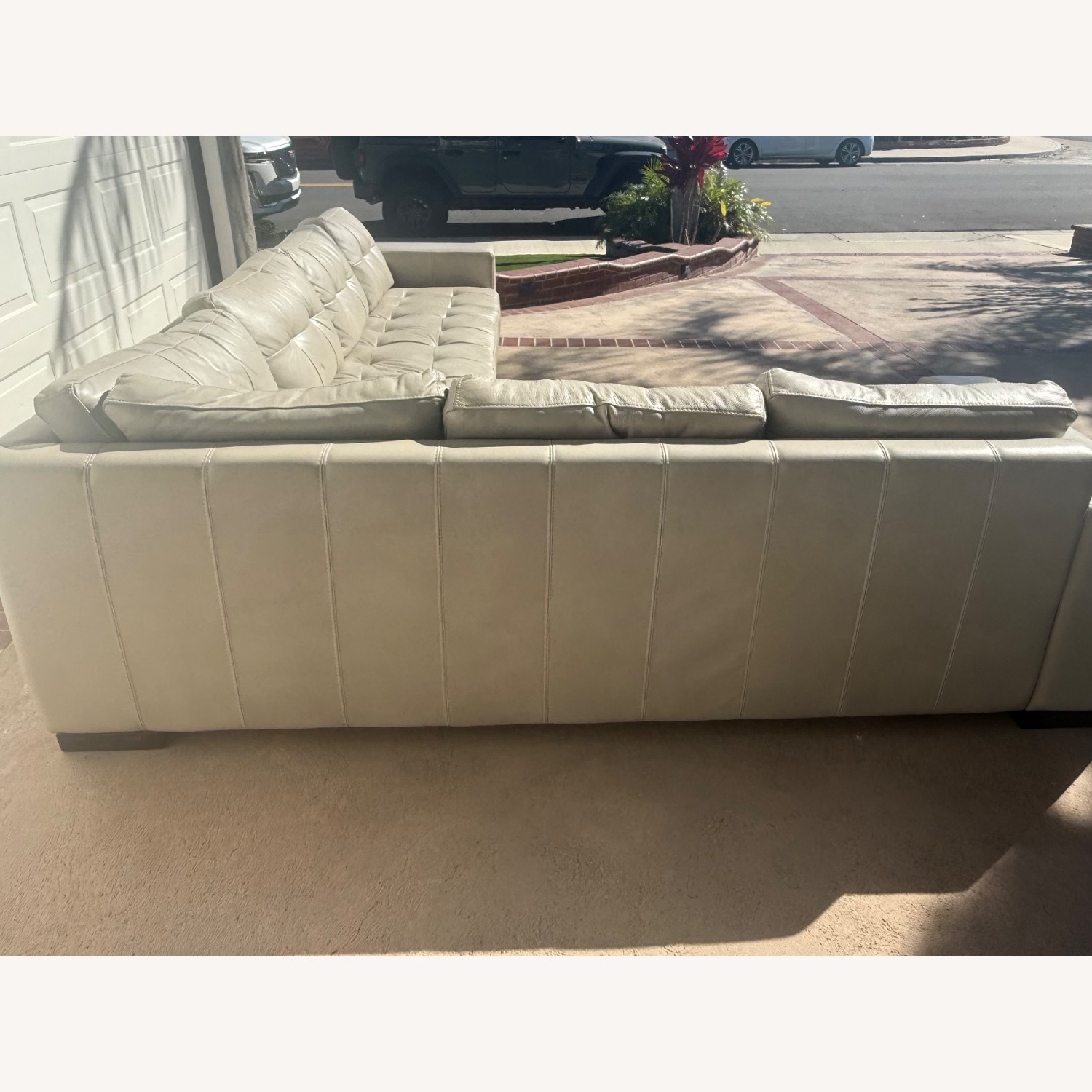 L Shaped Arizona Peninsula Leather Couch - image-2