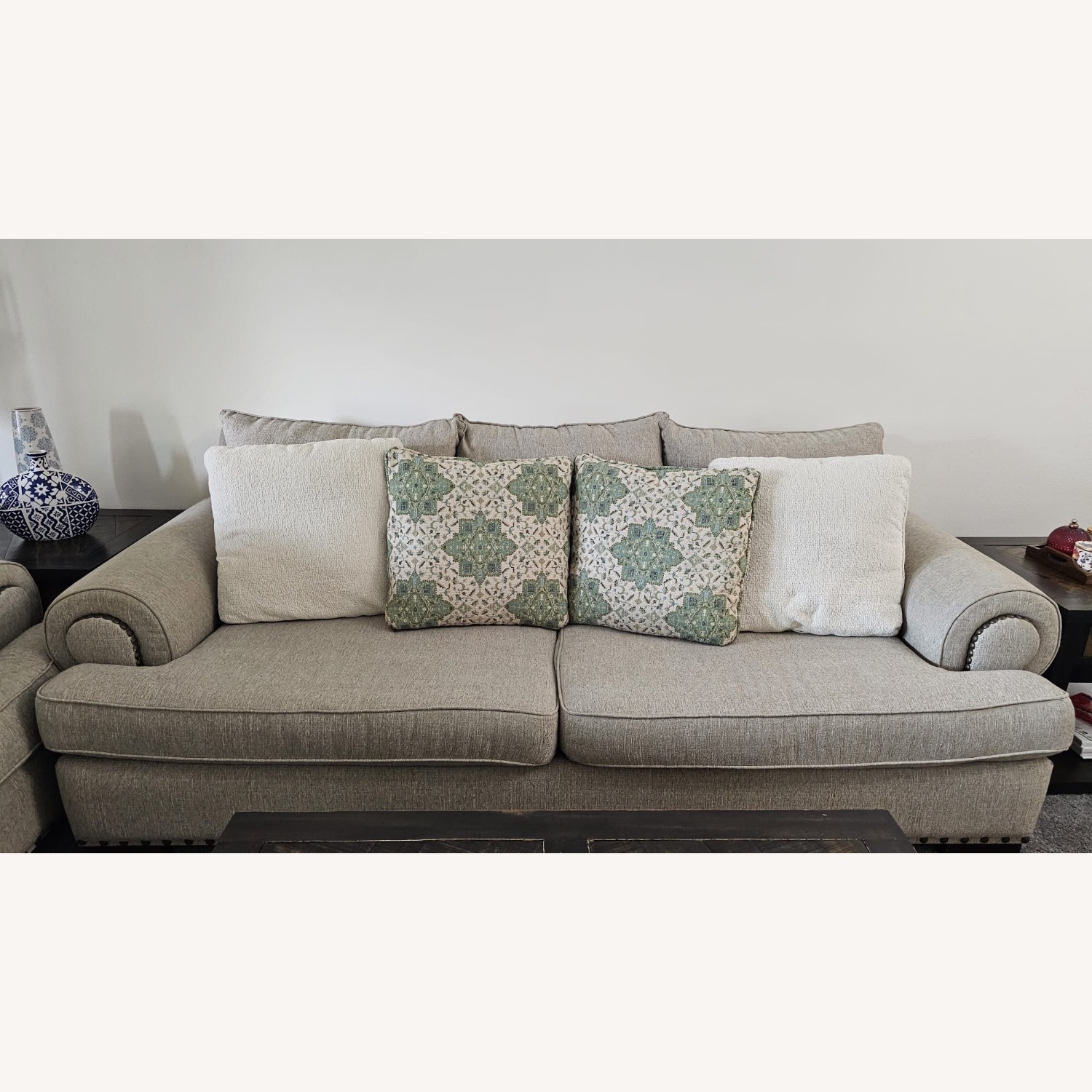 Furniture of America Light Gray 3+ Seater Sofa - image-8