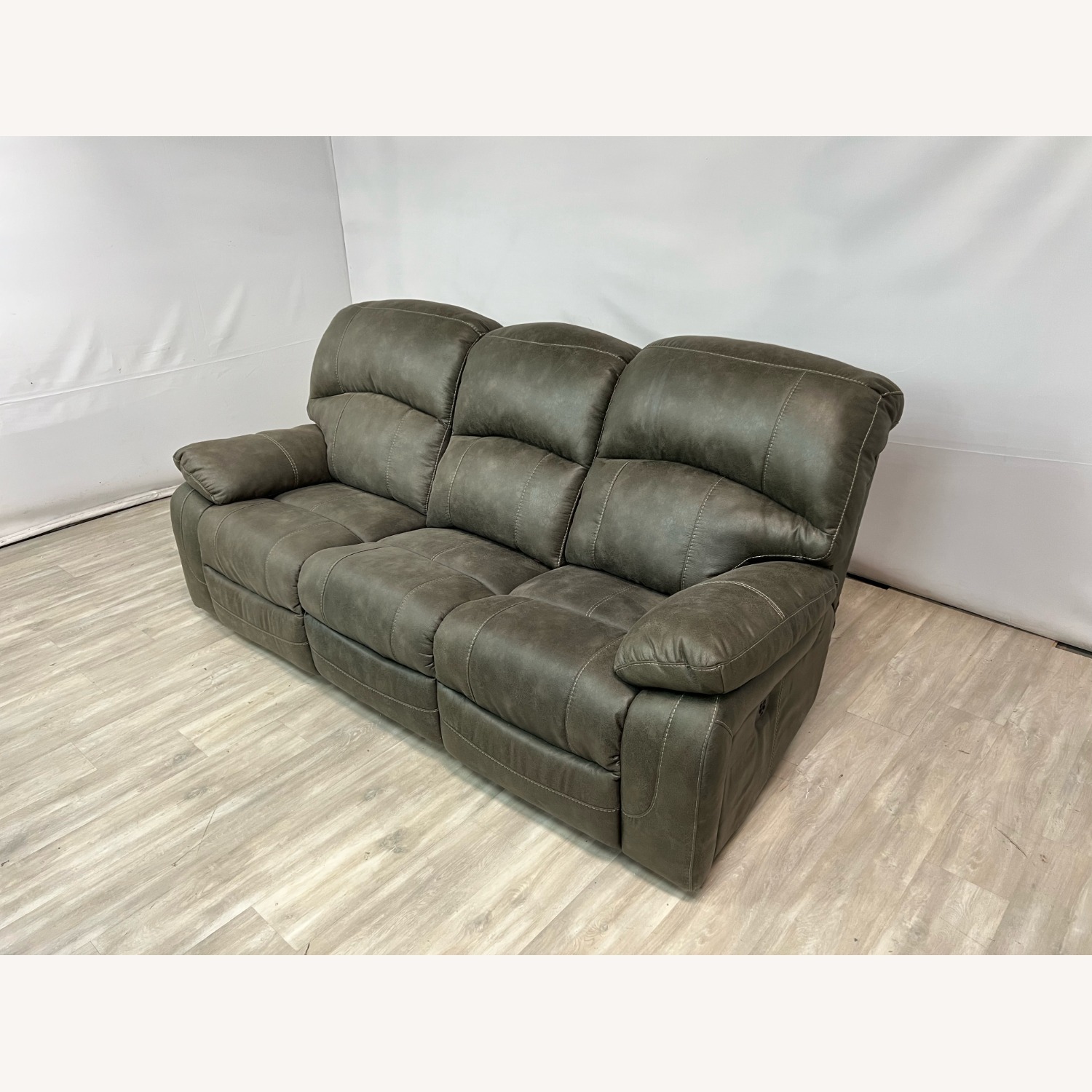 Ashley Dunwell Contemporary Power Reclining Sofa - image-3