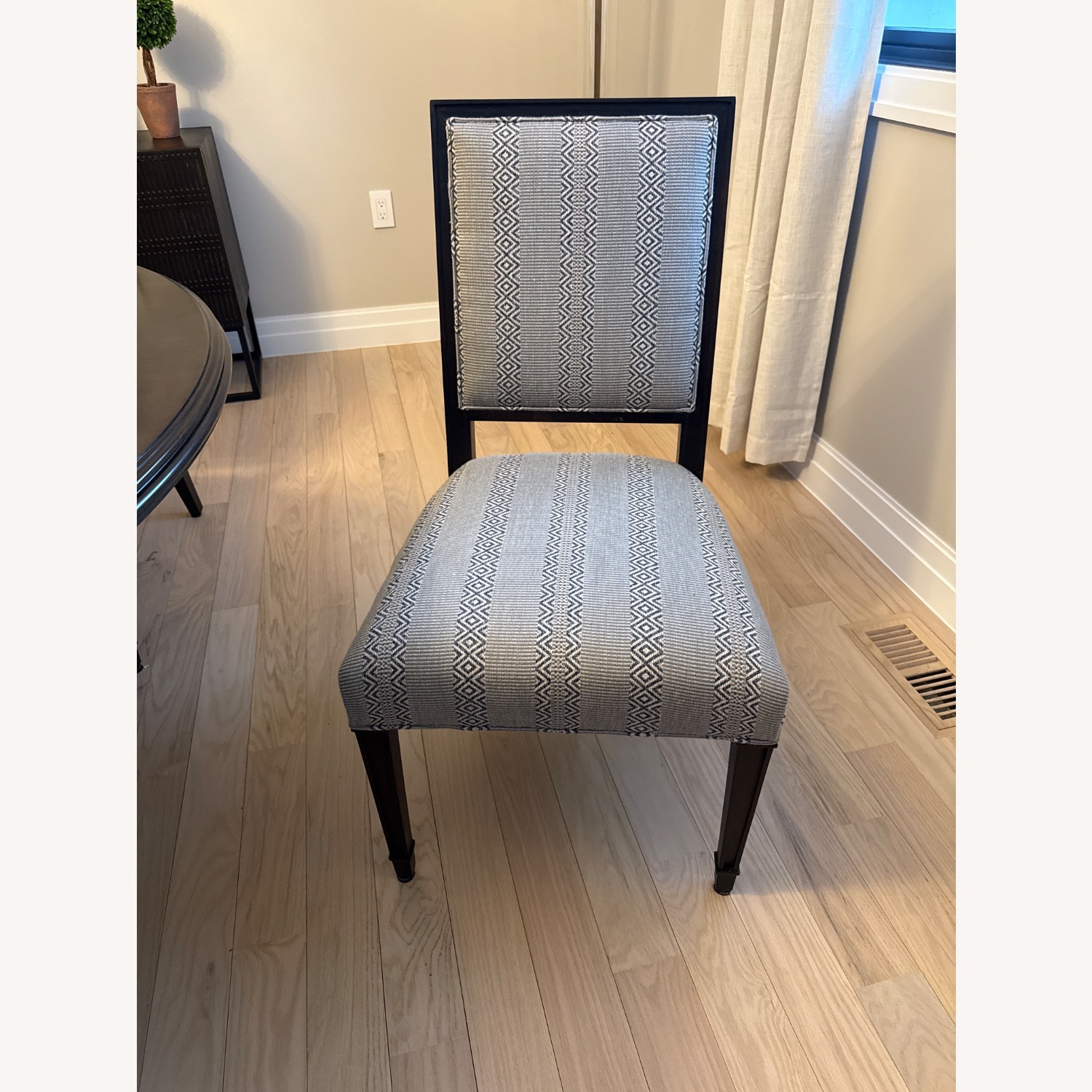 Old Biscayne Table and 6 Chairs - image-5