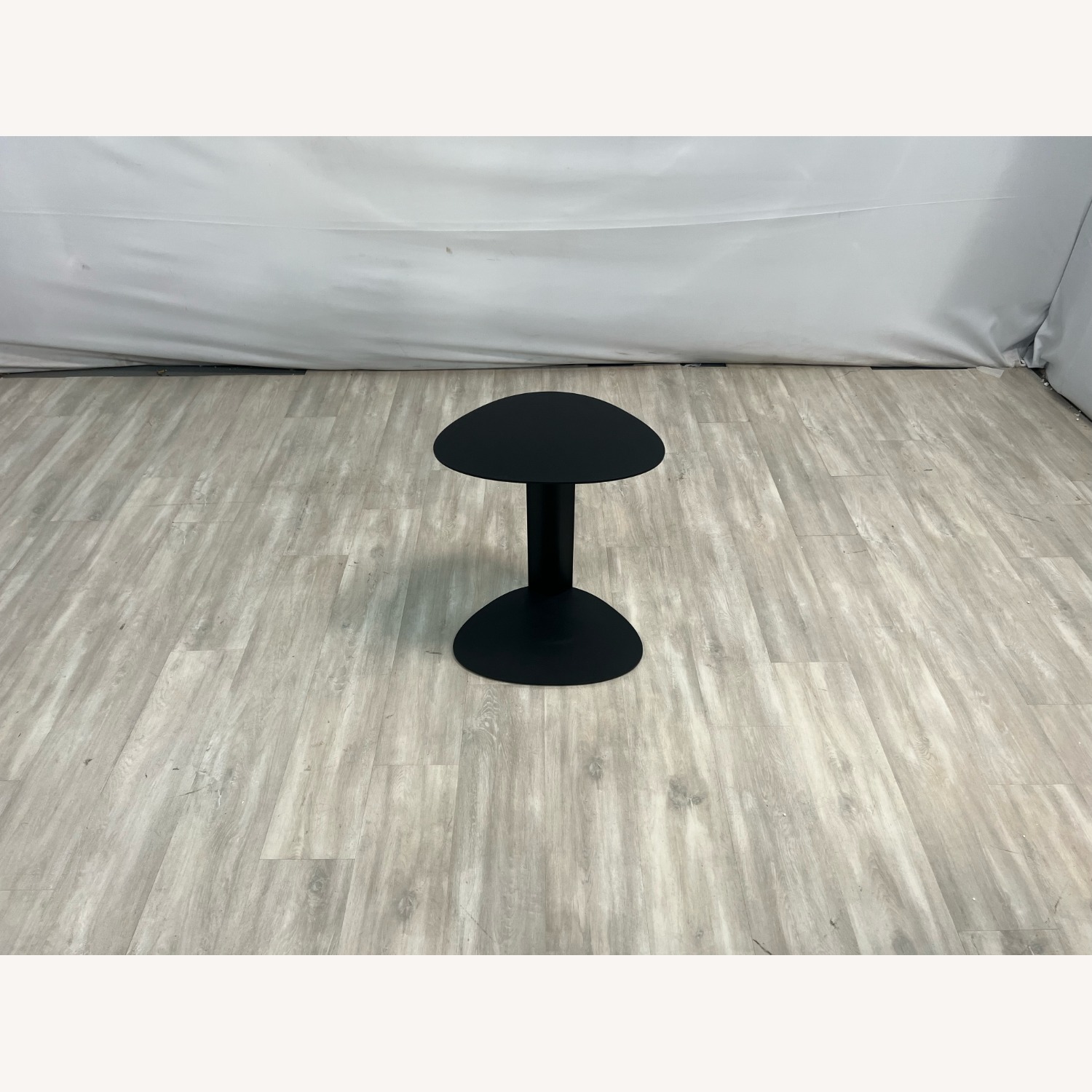 BDI Bink 1025 Table - image-2