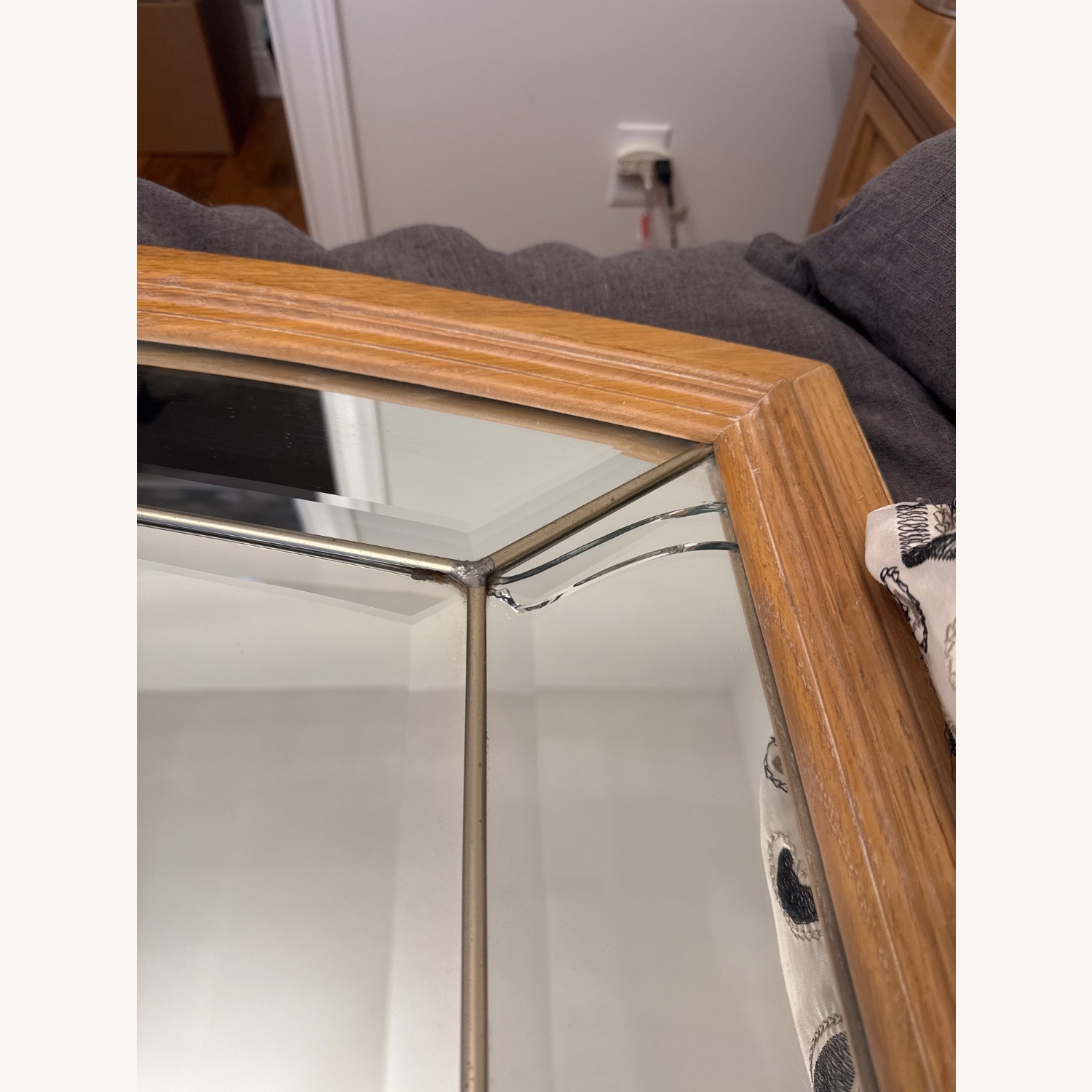 Thomasville Furniture Natural Dresser w/ Mirror - image-4