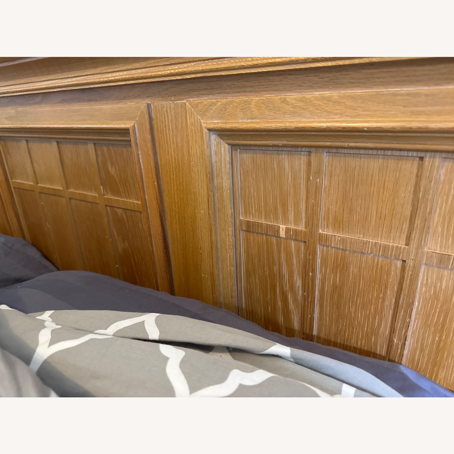 Thomasville Furniture Industries Queen Bed - image-3