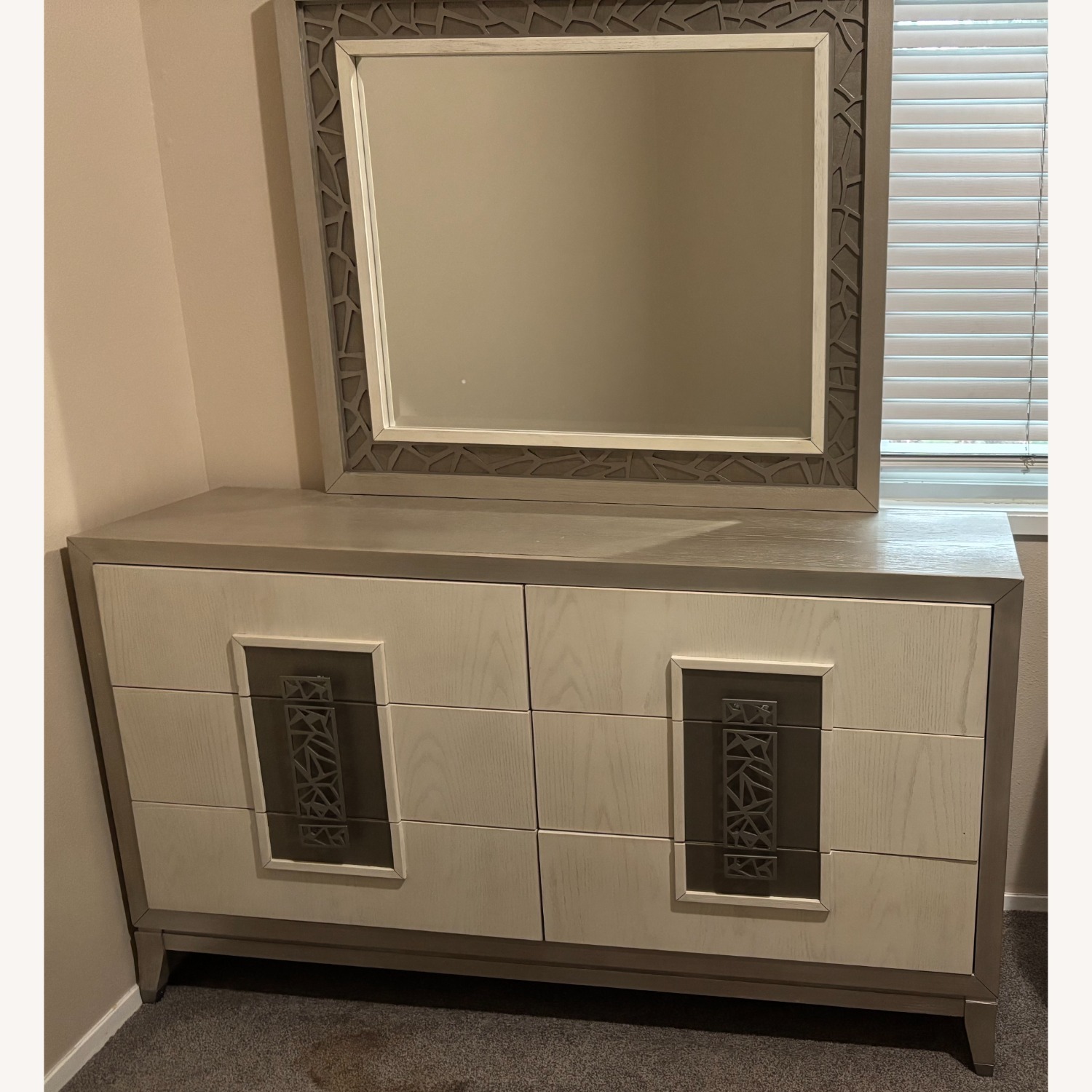 Monaco Luxe Geometric Dresser with Mirror - image-2