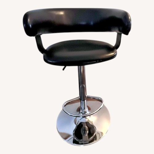 Used Black Leather Chair for sale on AptDeco