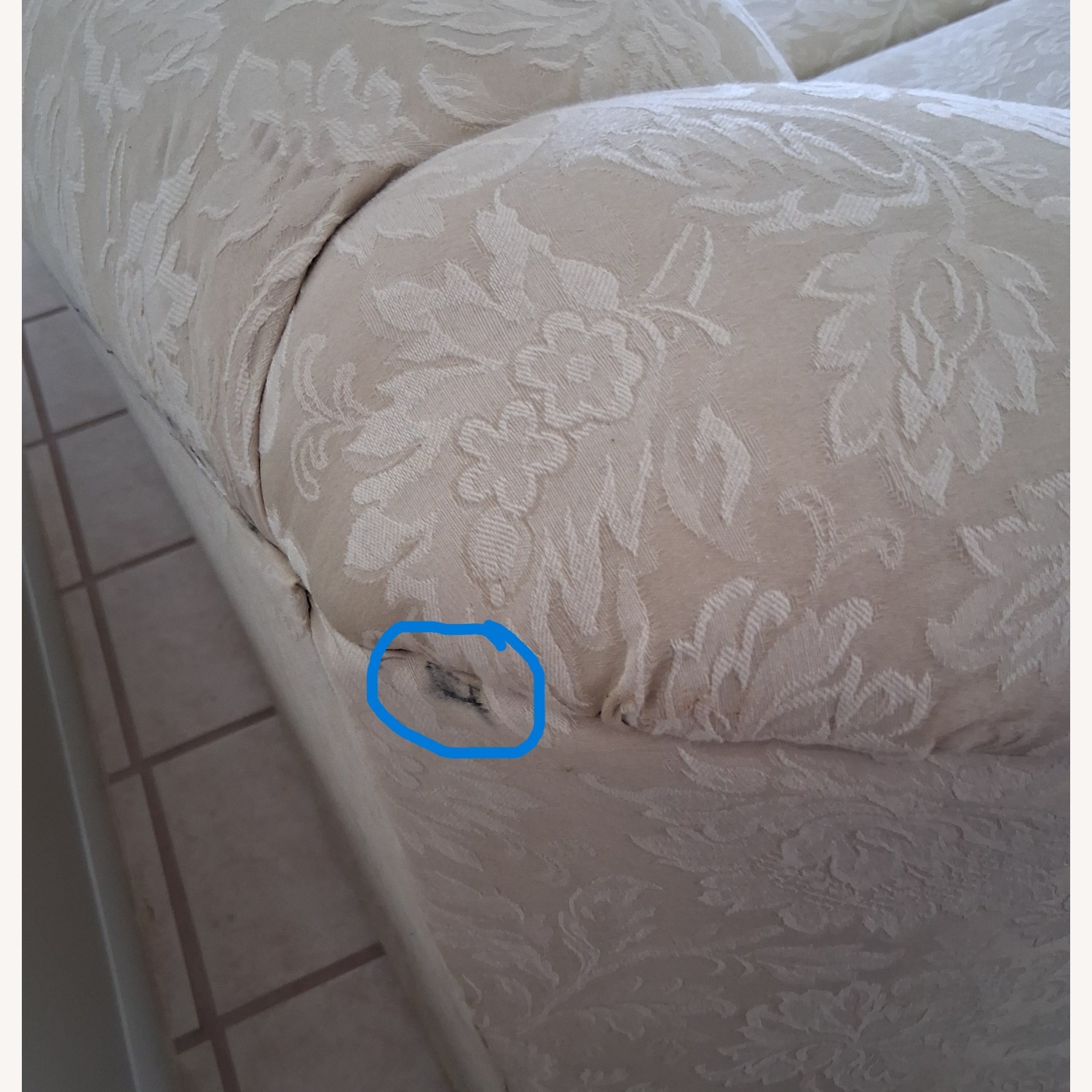 Neutral Floral Damask 3 Seat Sofa w/pillows - image-11