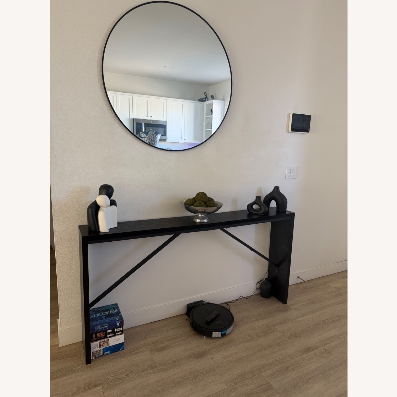 Amazon Entree Way Table  - image-1