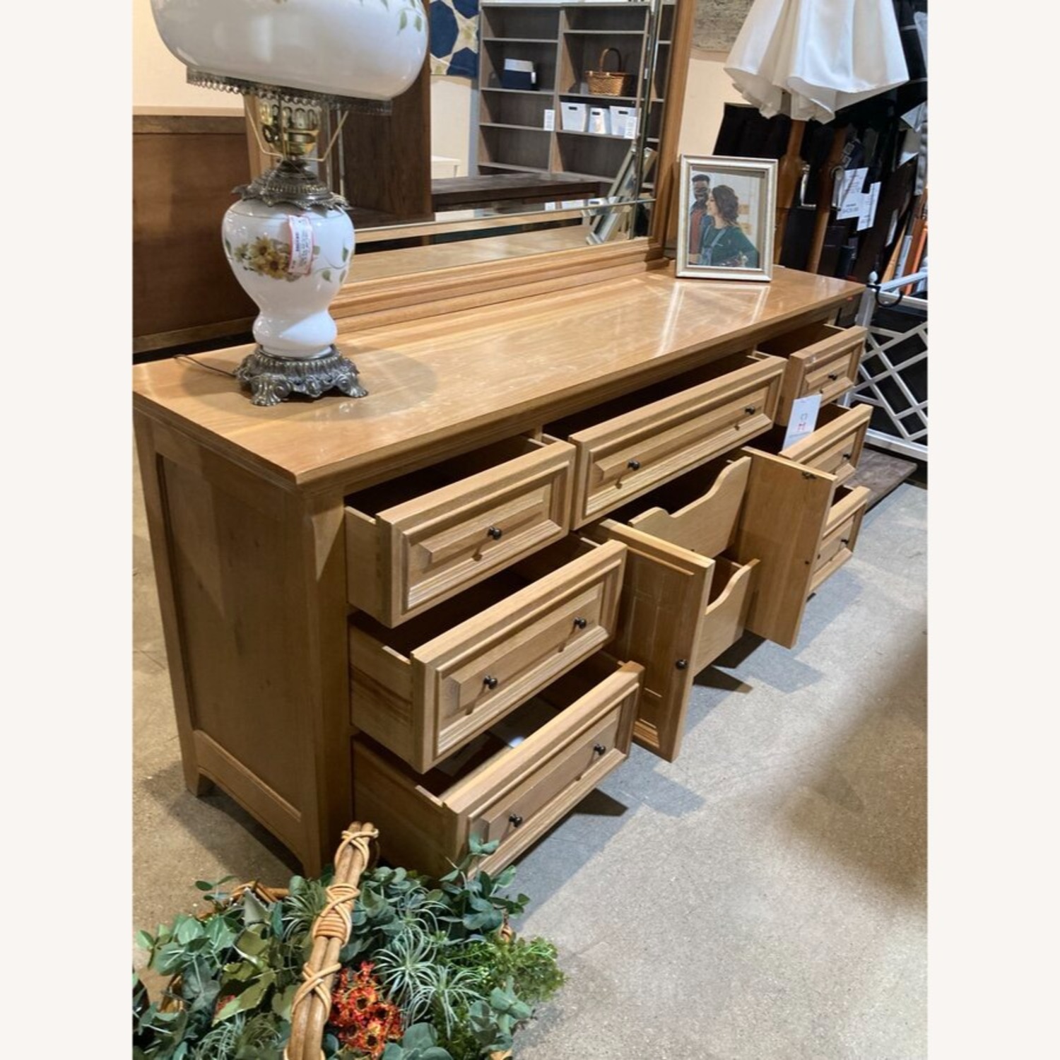 Thomasville Solid Wood 9-Drawer W Mirror Dresser - image-3