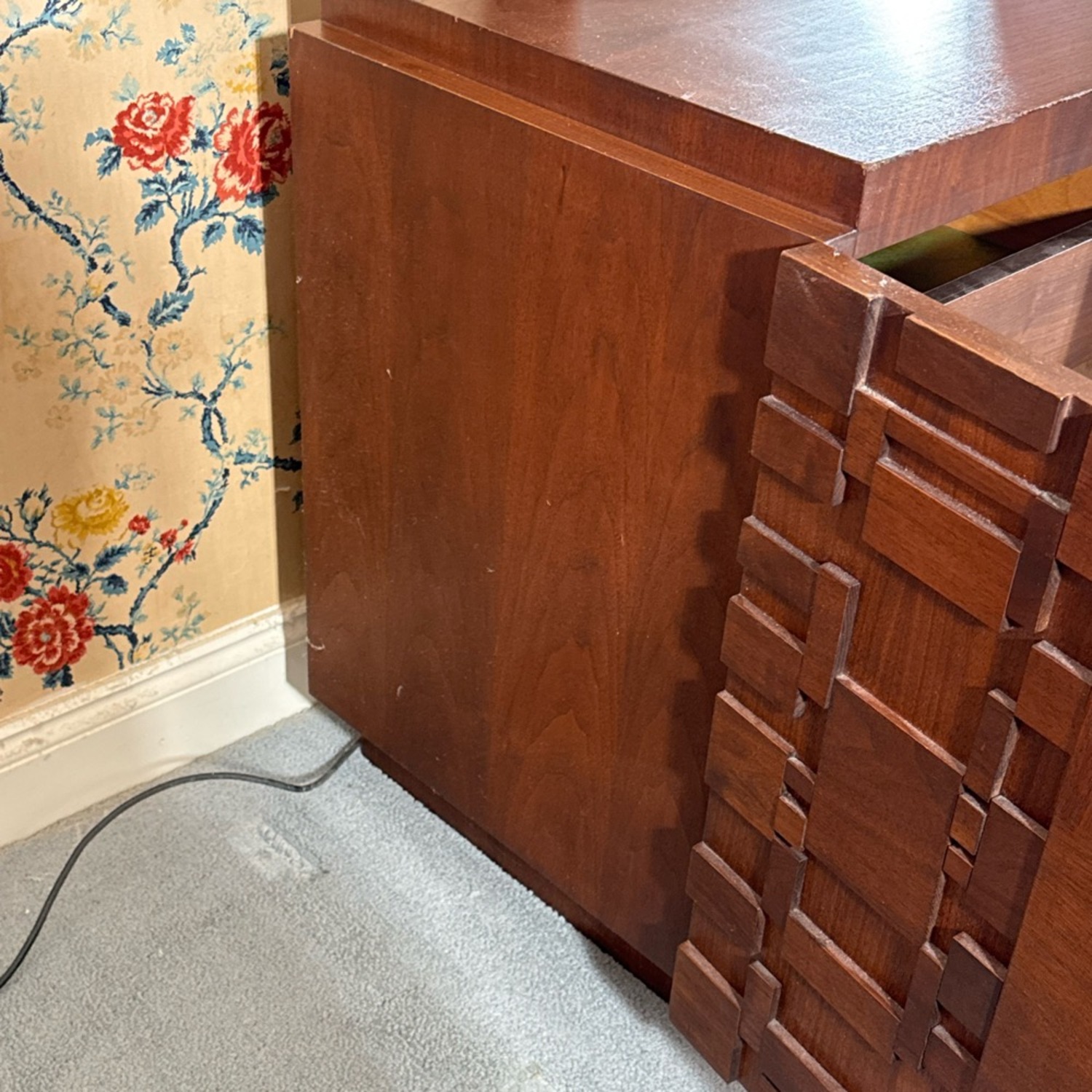 Lane Staccato Mahogany Low Boy Dresser  - image-2