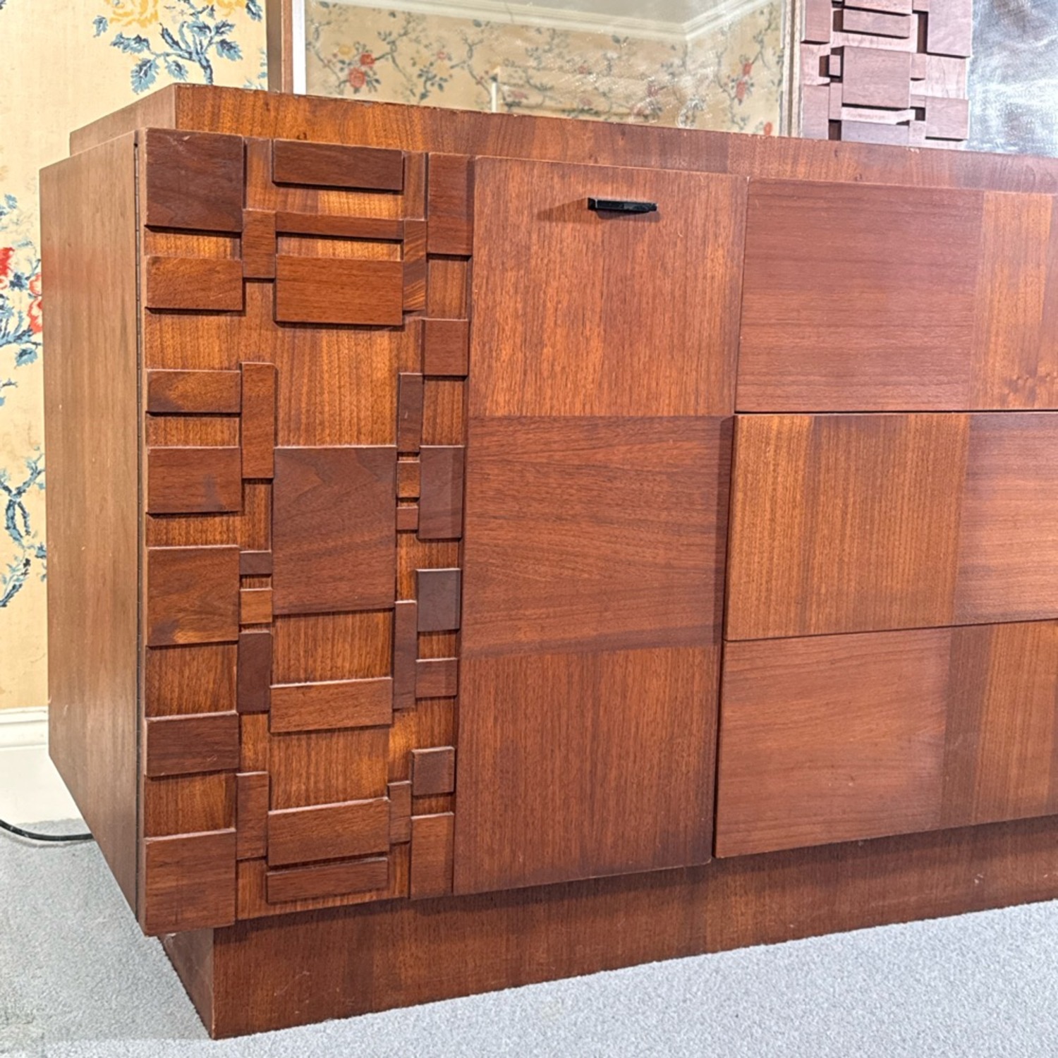 Lane Staccato Mahogany Low Boy Dresser  - image-3