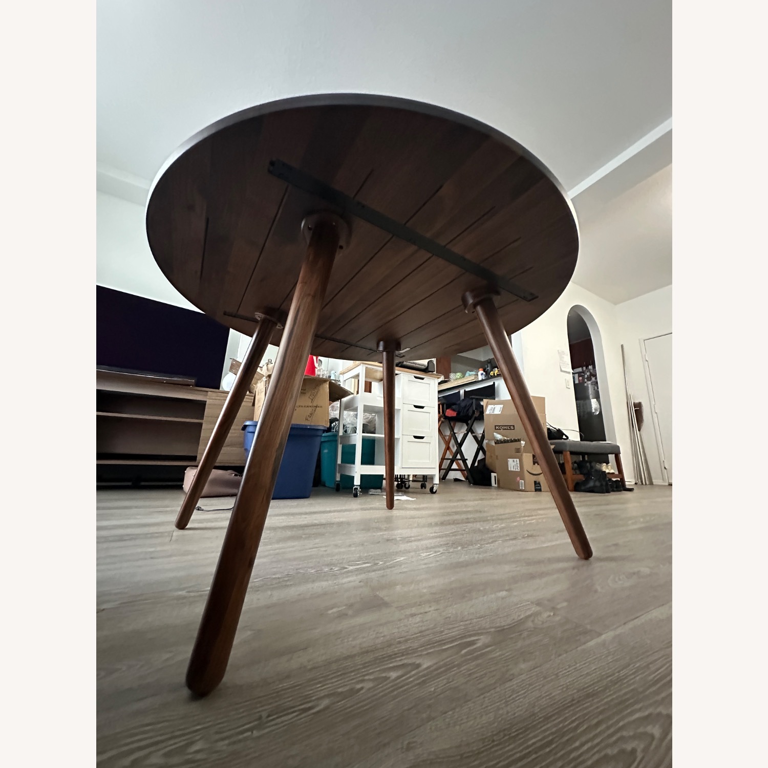 Article Seno 47" Round Dining Table - Walnut - image-3