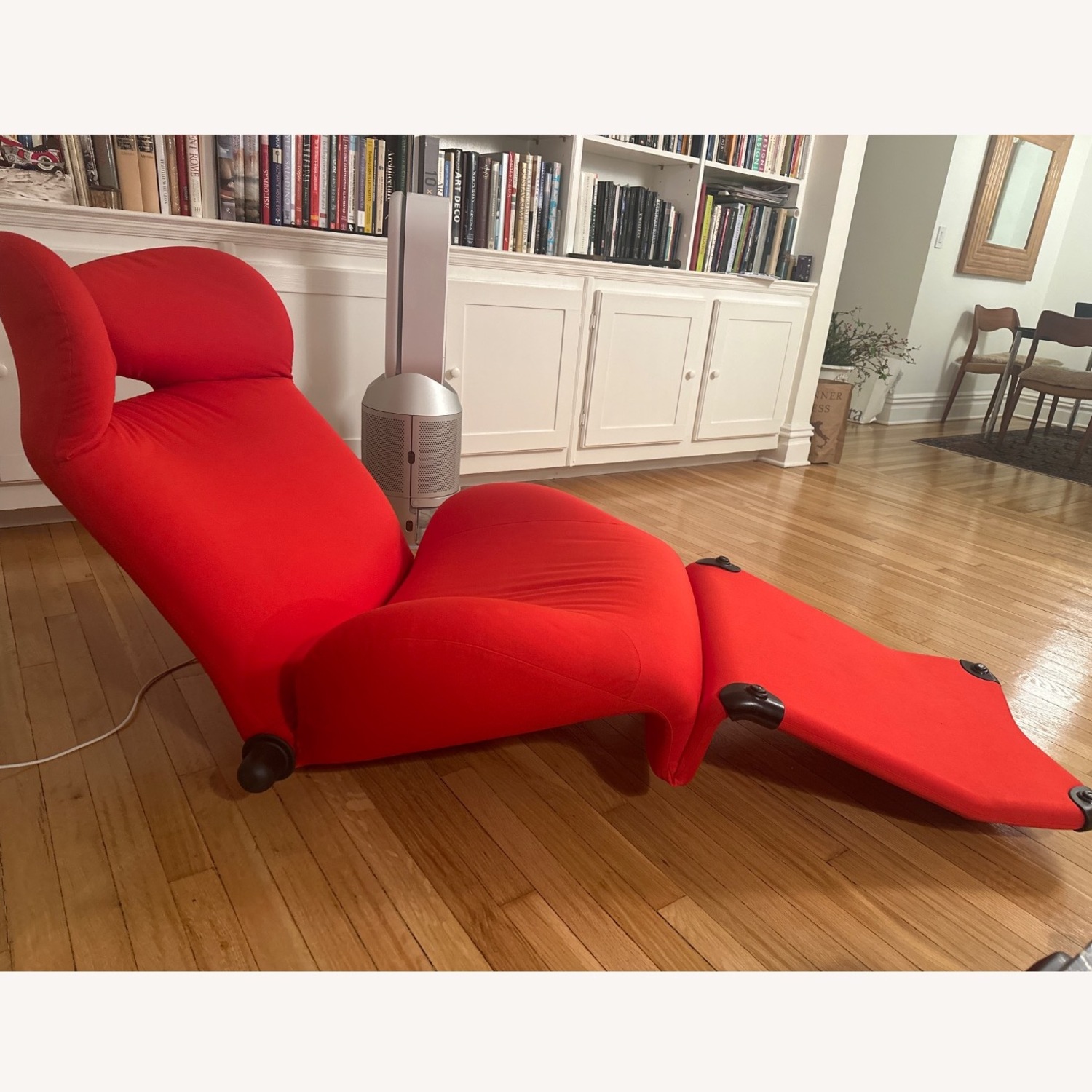 Cassina Wink Chair Red Fabric Recliner - image-3
