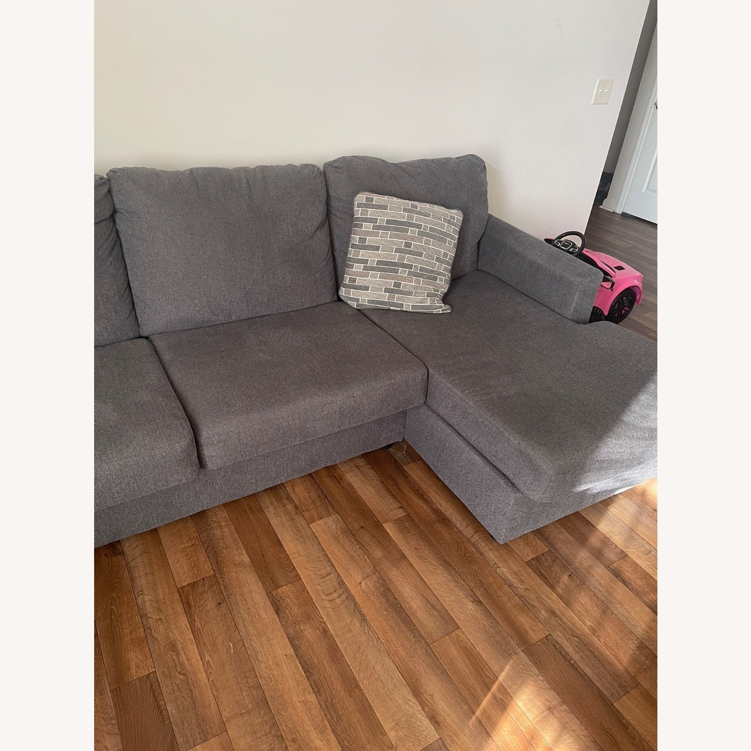 Edenfield 3-Piece Sectional with Chaise - image-3