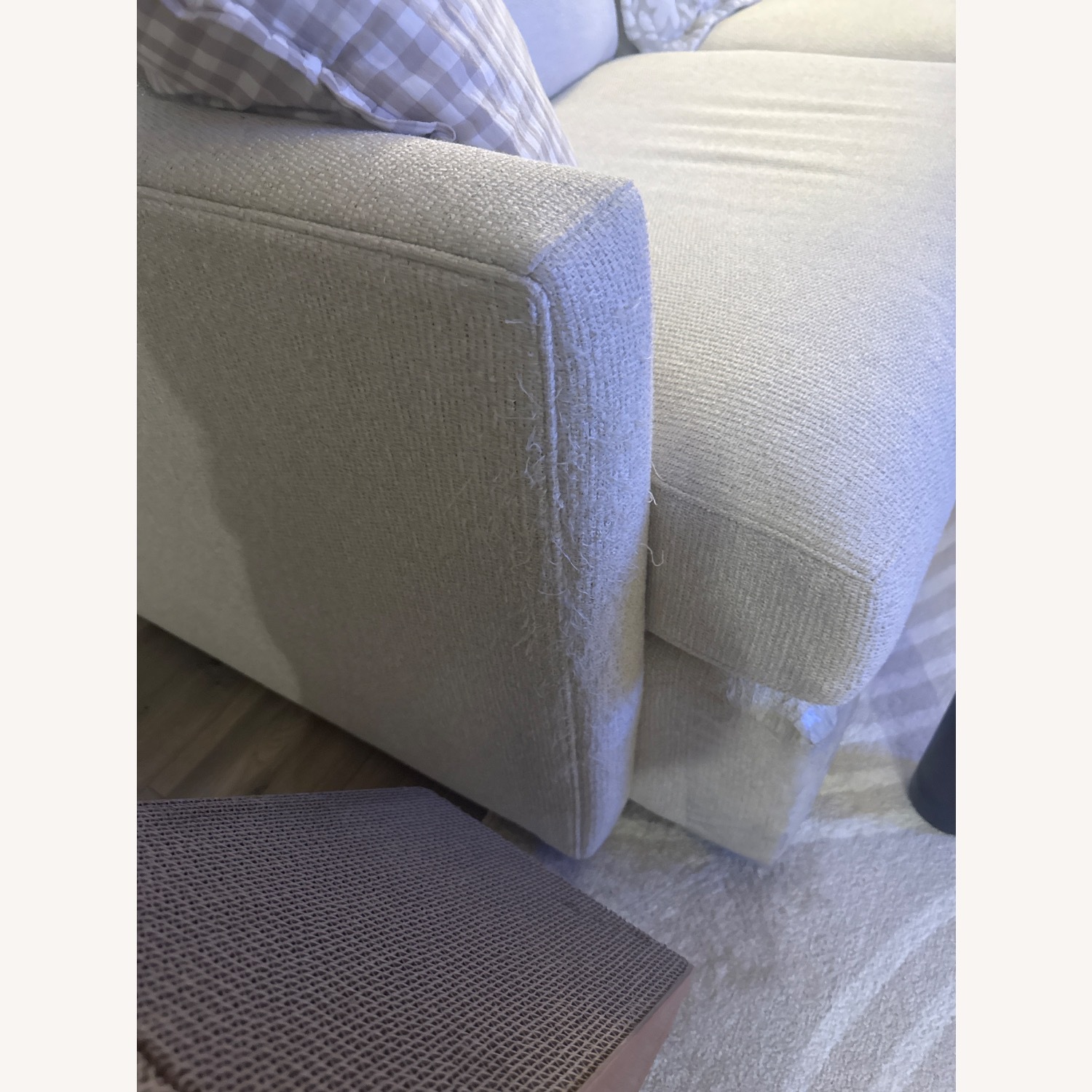 Crate & Barrel Lounge 93" Sofa White Loveseat - image-4