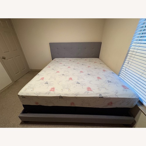 Used king-size Bed  for sale on AptDeco
