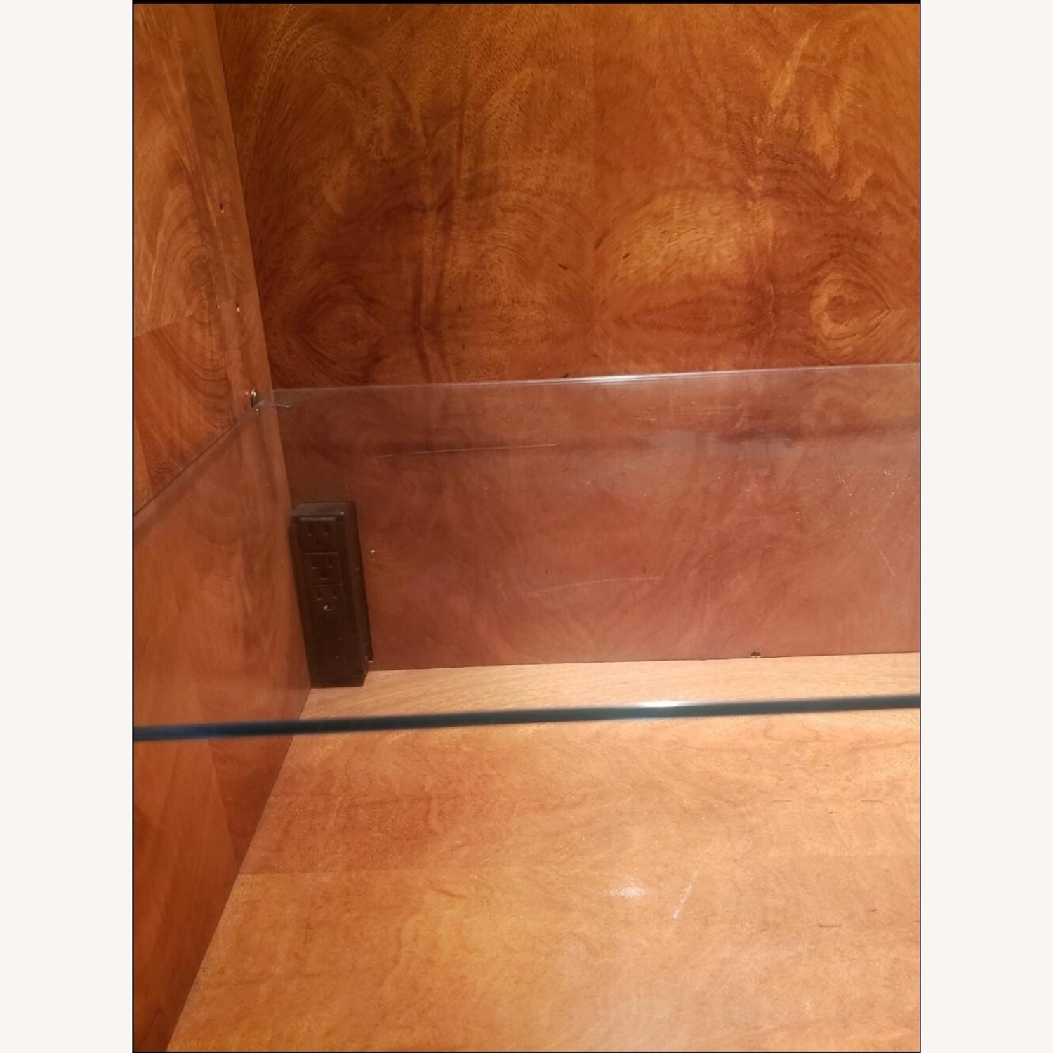 Henredon Light Brown Burlwood Etageres  - image-11