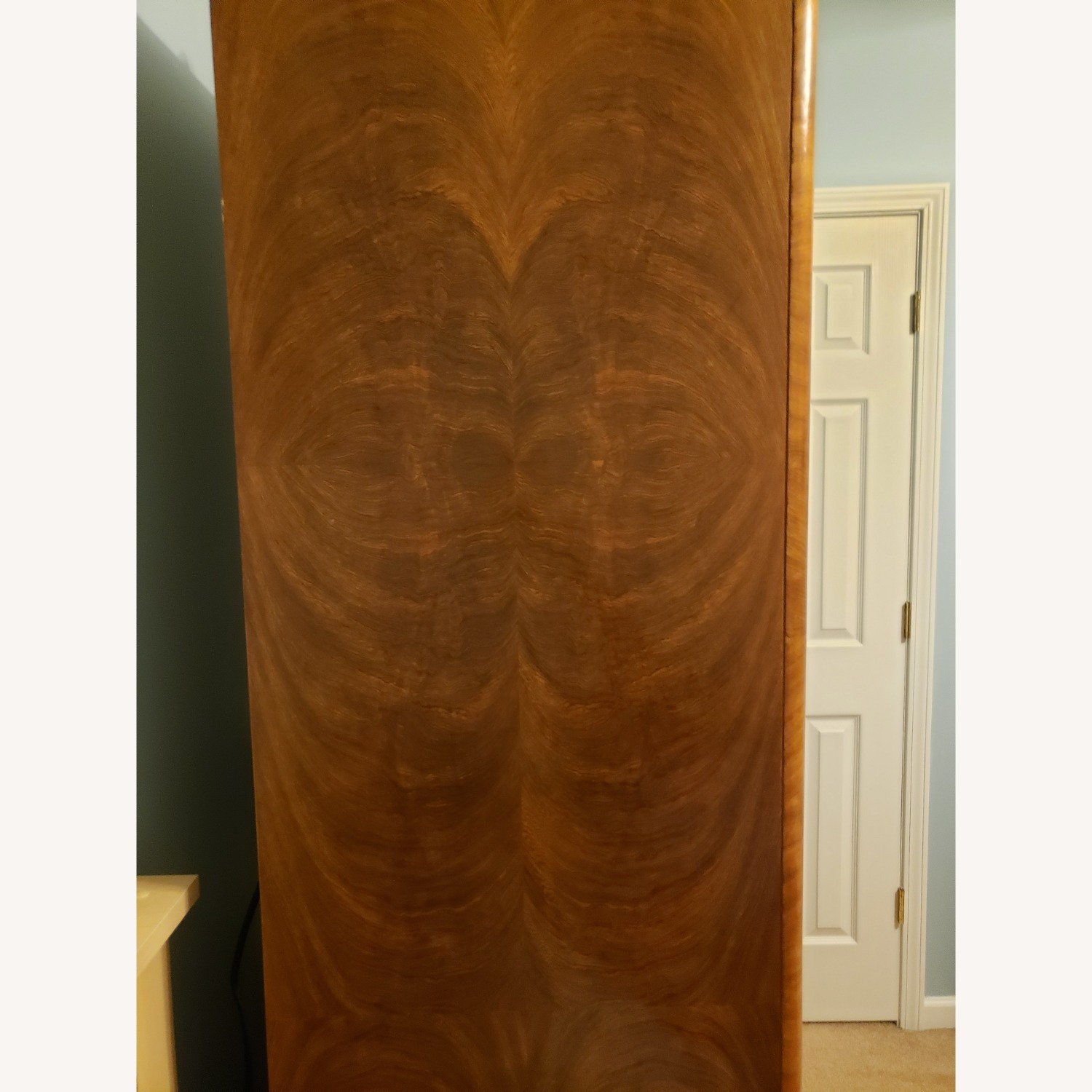 Henredon Light Brown Burlwood Etageres  - image-3