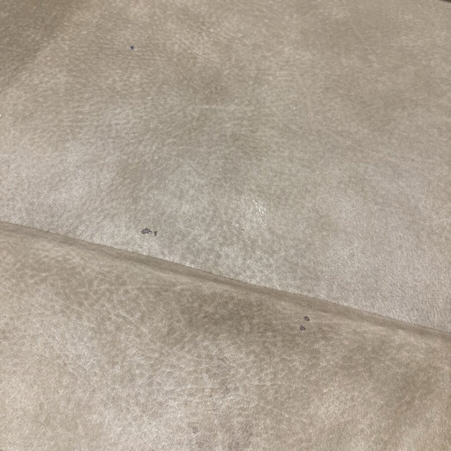 La-Z-Boy Plush Manual Recliner - image-7