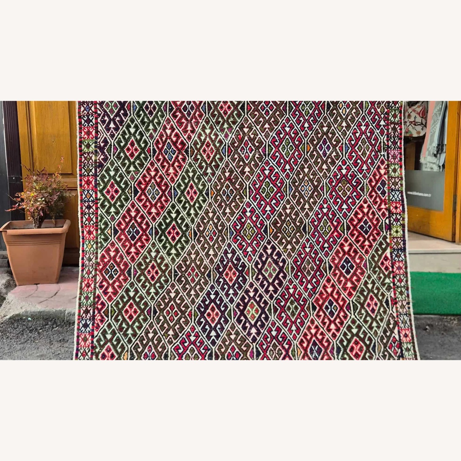 Vintage Wool Turkish Kilim Area Rug 5' x 7' Pink - image-2