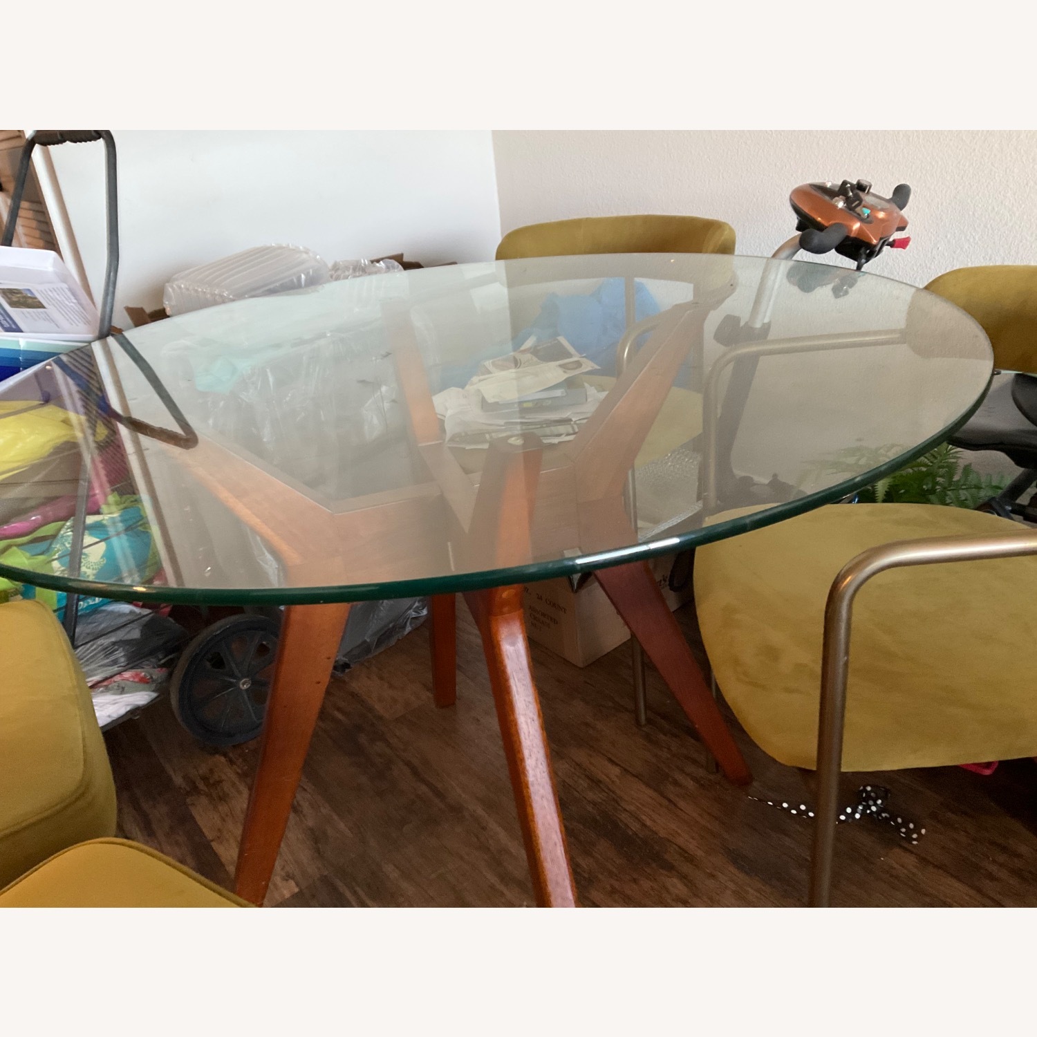 West Elm Jensen Round Dining Table (42") - image-2