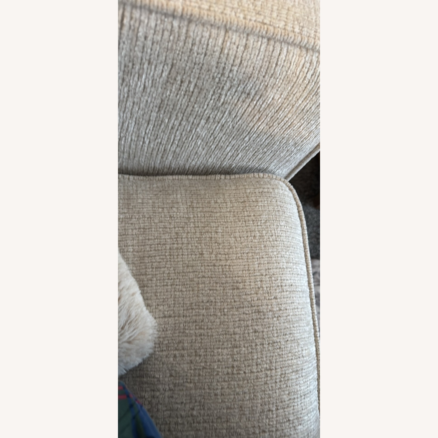 Ashley Furniture Cashton Natural 3+ Seater Sofa - image-3