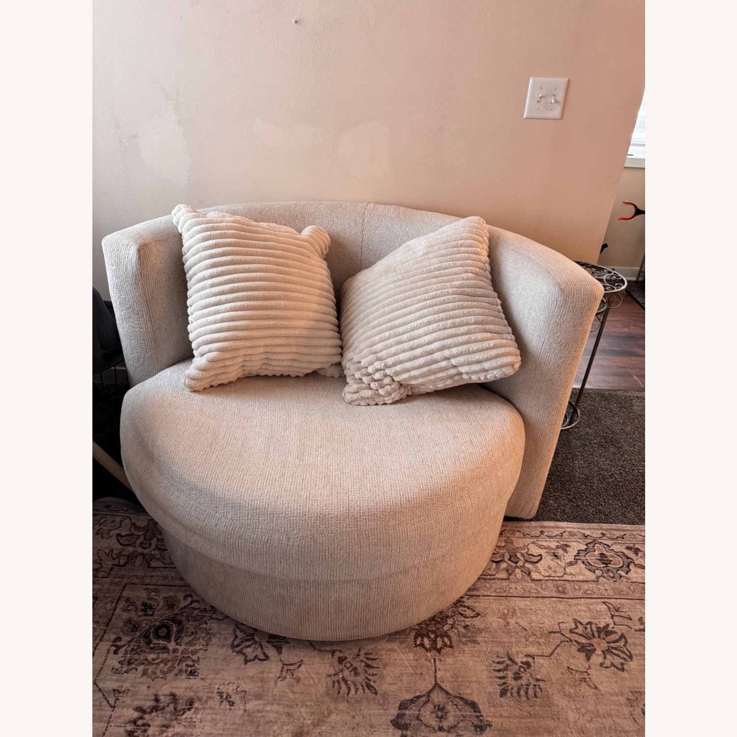 Ashley Furniture Cashton Natural 3+ Seater Sofa - image-7