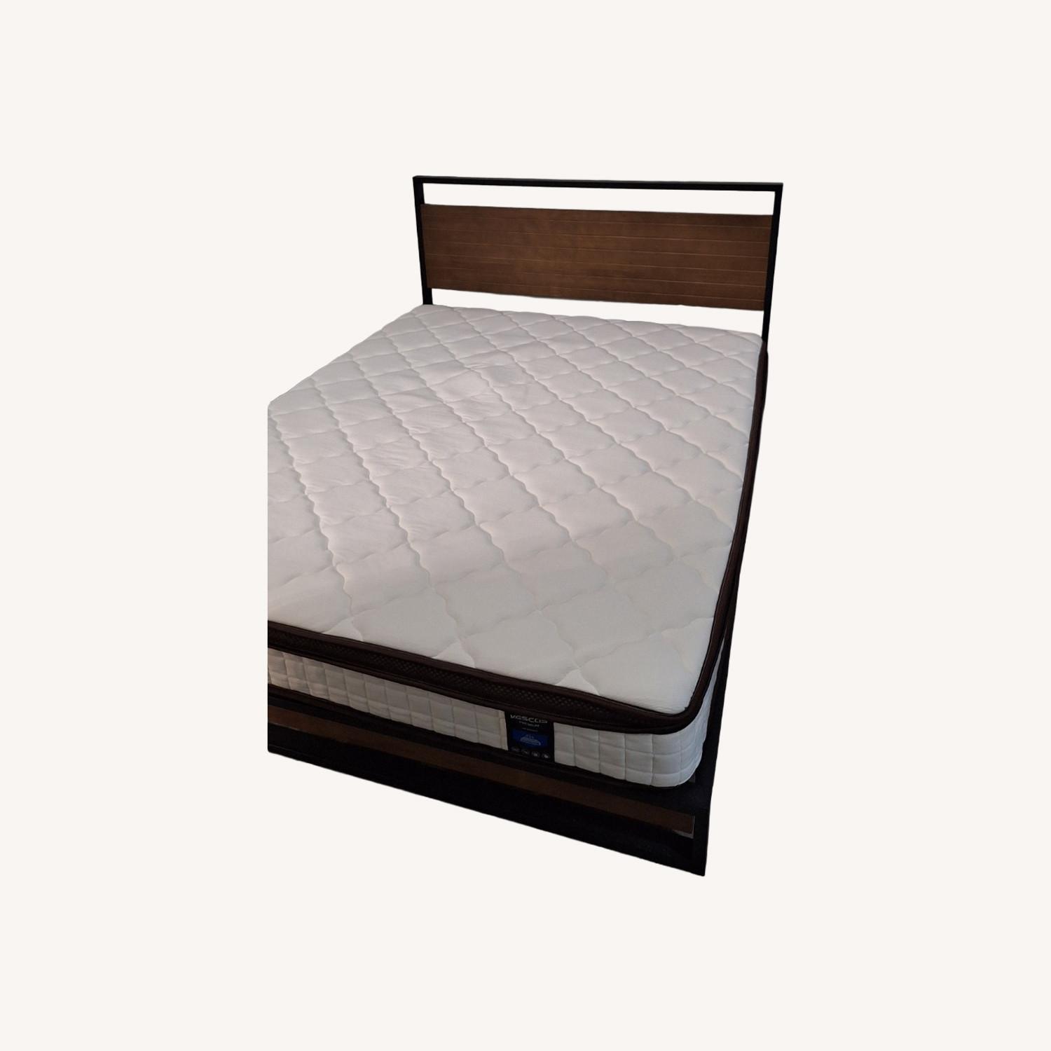 Contemporary Queen Bed - image-0