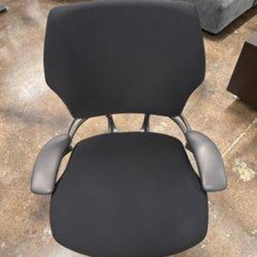 Used Humanscale Black Office Chairs (Set of 5) for sale on AptDeco