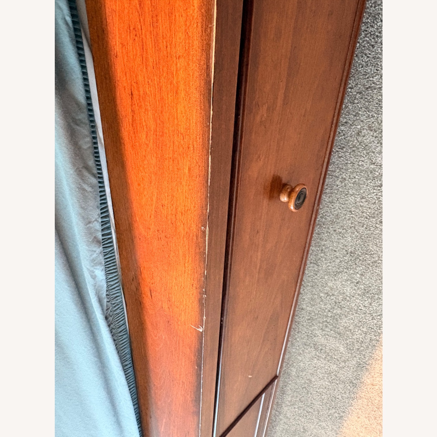 Furniture Row Dark Brown Wood King Bed - image-6