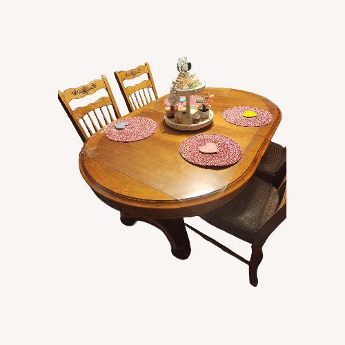 Used Light Brown Dining Sets for sale on AptDeco