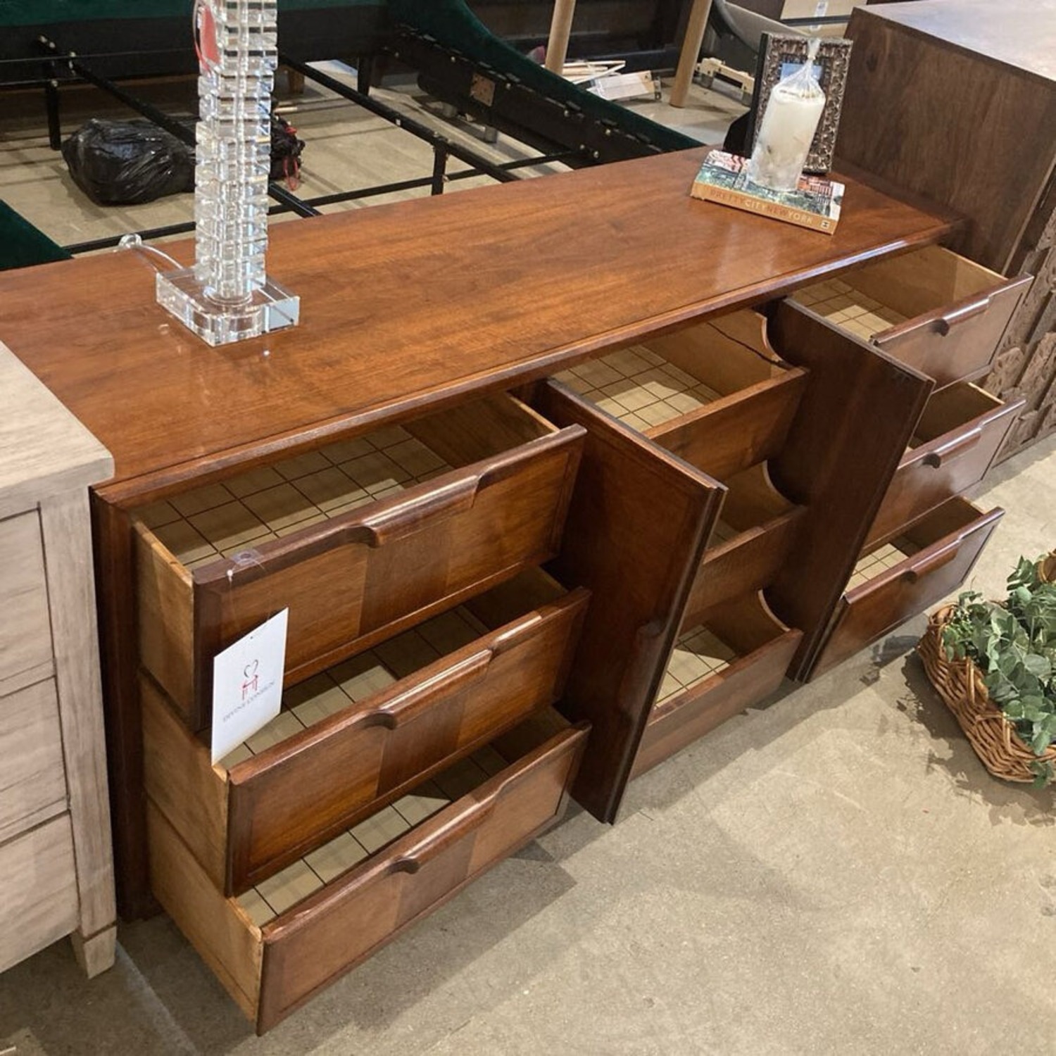 Mid-Century Modern 9-Drawer Dresser - image-4