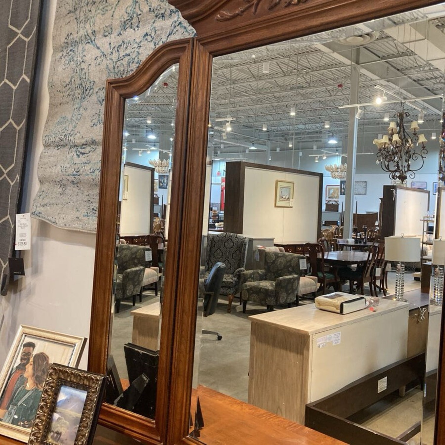 Thomasville Birchwood 12-Drawer w Mirror Dresser - image-8