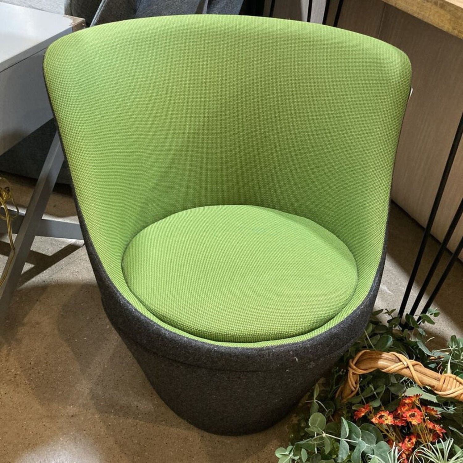 Hightower Didi Modern Lounge Chair - image-3