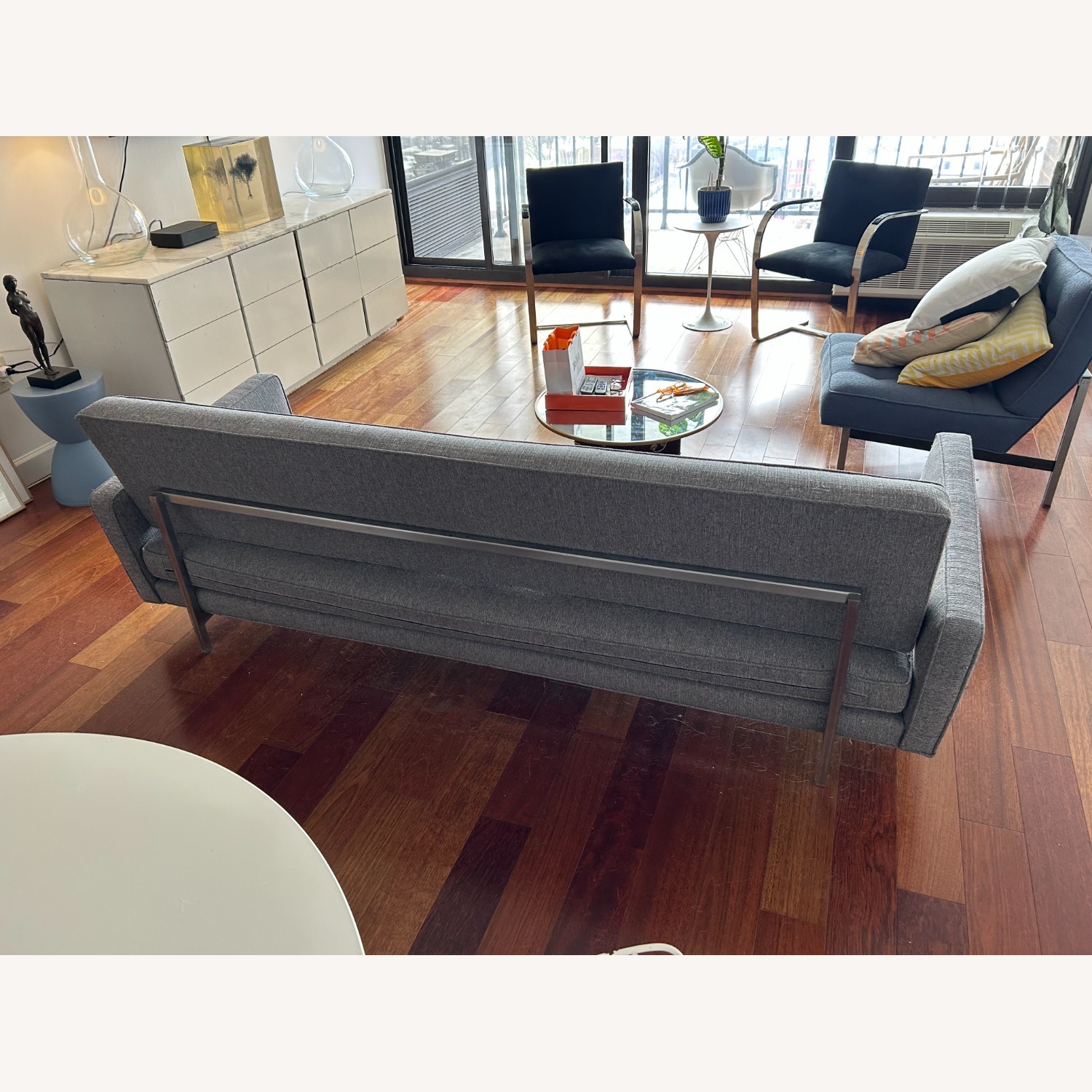 Knoll Light Gray 3+ Seater Sofa - image-1