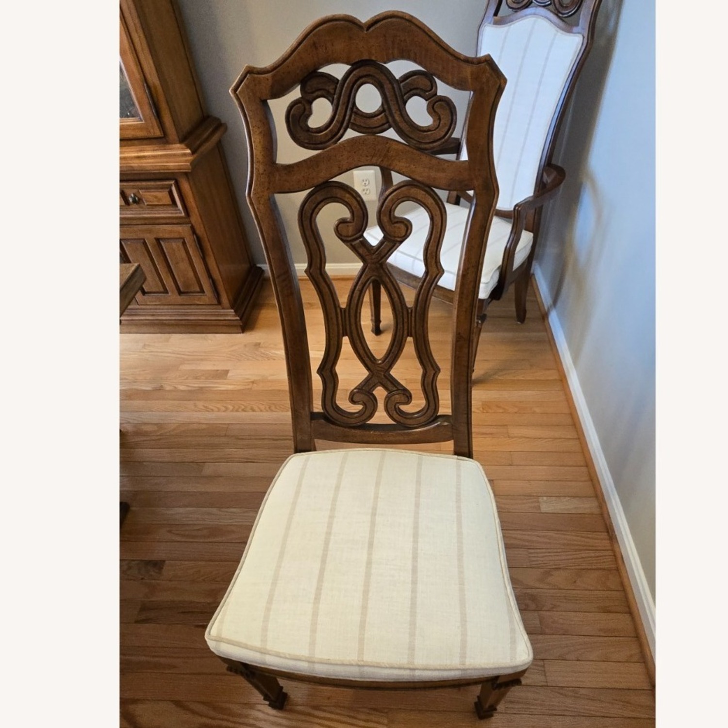 Thomasville Furniture Industries Dining Table - image-6