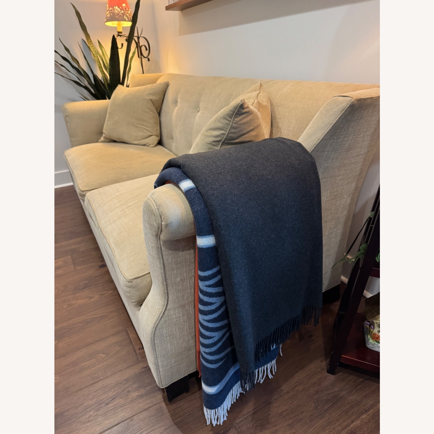 Hickory Chair Company Natural 3+ Seater Sofa - image-2