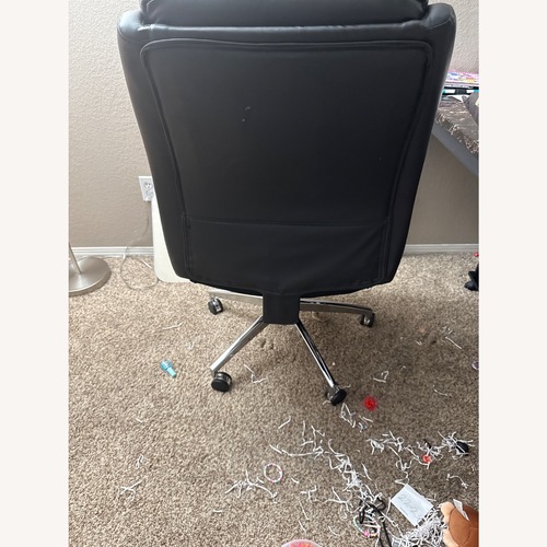 Used Office chair  for sale on AptDeco