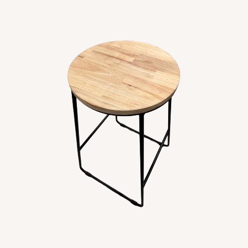 Used American Furniture Classics Natural Stools for sale on AptDeco