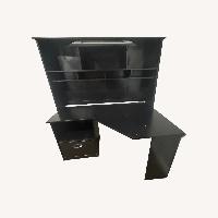 L-Shaped Corner Desk with Hutch