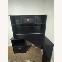 L-Shaped Corner Desk with Hutch