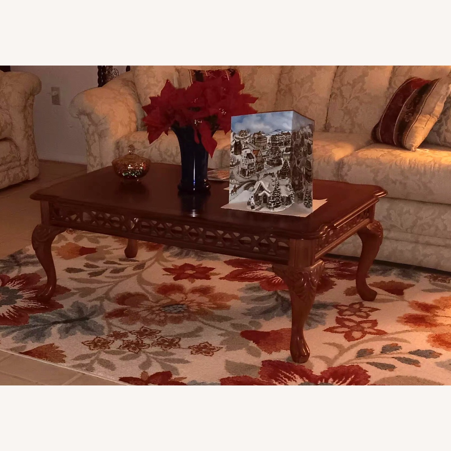 Chippendale Style Coffee & End Table Set - image-9